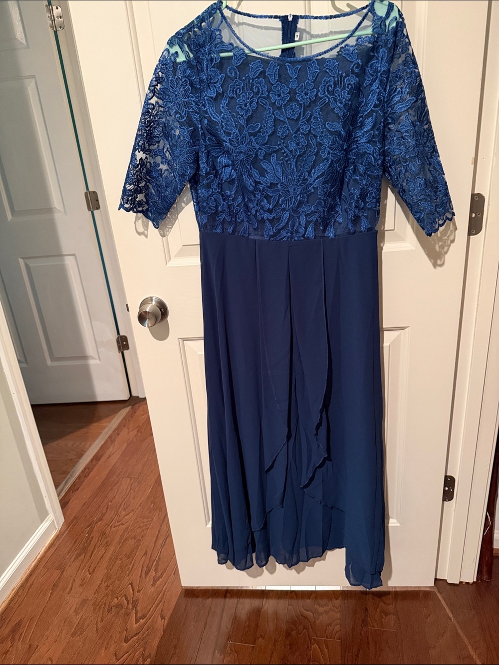 Elegant Navy Blue Asymmetrical Lace-Top Dress